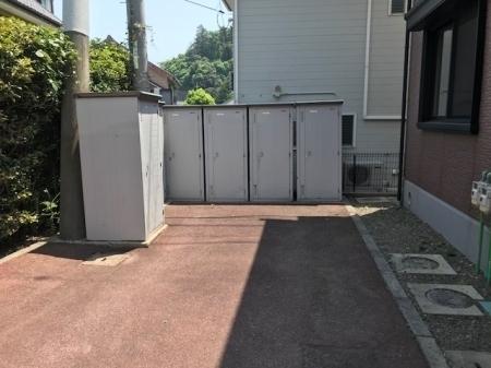 ソレアード上谷A棟