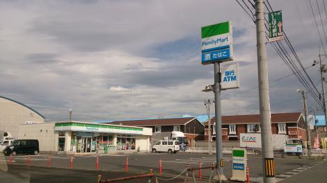 ソレアード上谷A棟(ローソン松江東津田宮沖店)