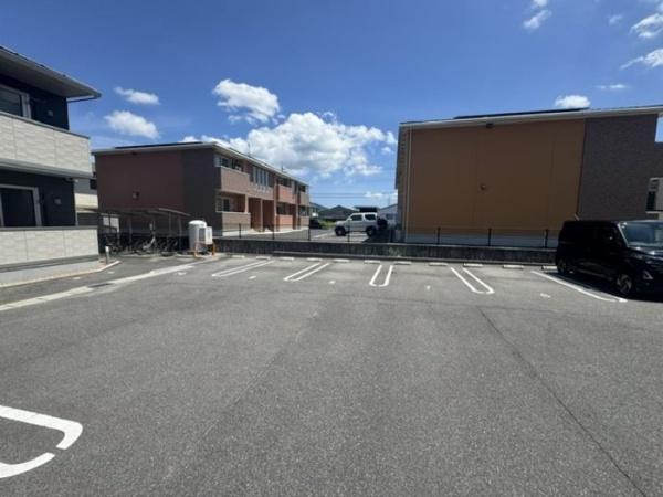 グリーンテラス下東川津