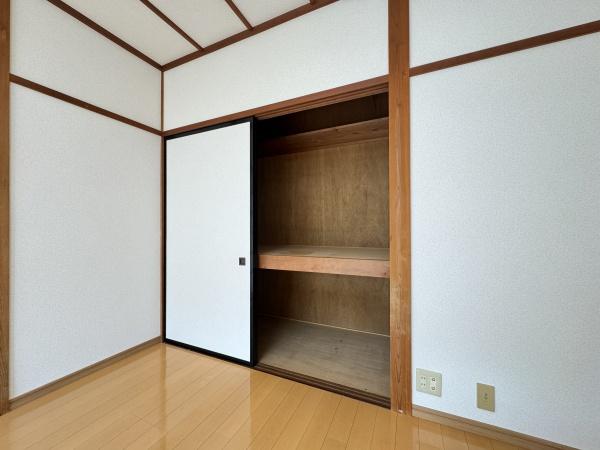 善和ハイツB棟