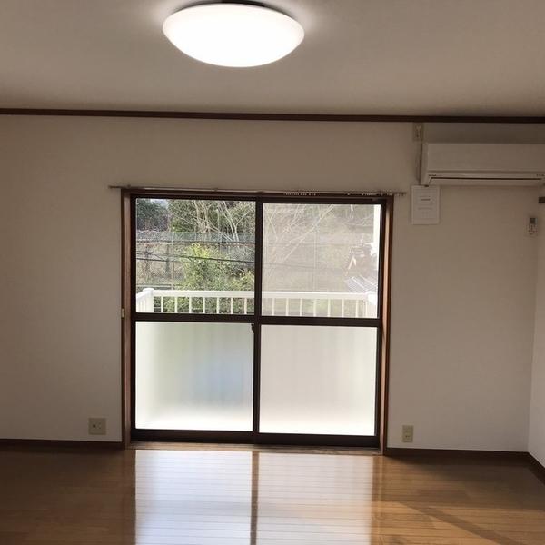 松江市西川津町のアパート