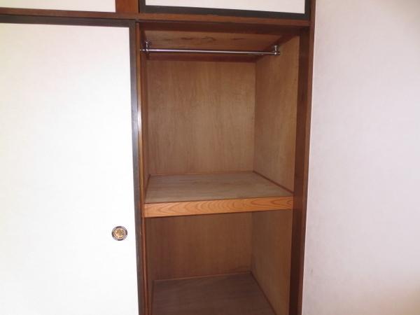 松江市西川津町のアパート