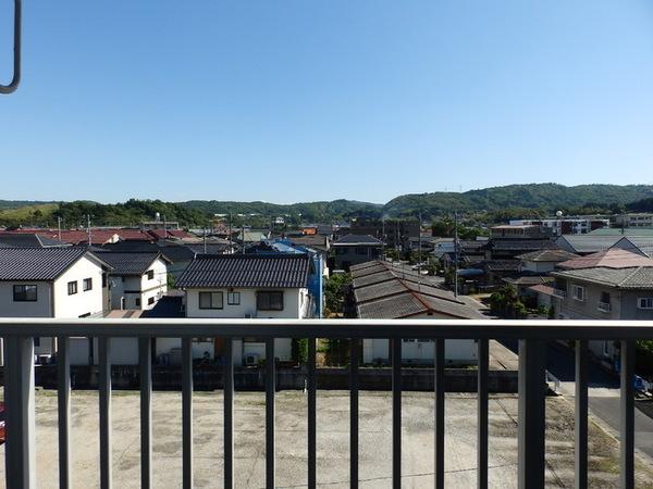 松江市浜乃木４丁目のマンション
