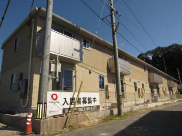 松江市法吉町のアパート