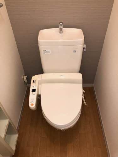 松江市春日町のアパート