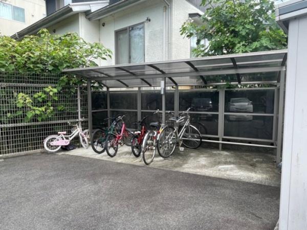 松江市古志原７丁目のアパート