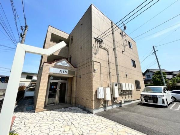 松江市西津田３丁目のマンション