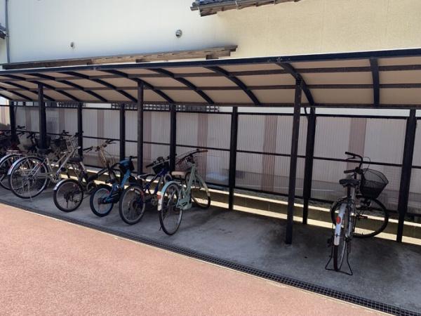 松江市東津田町のアパート