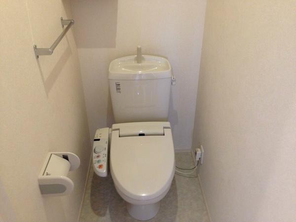 松江市乃木福富町のアパート