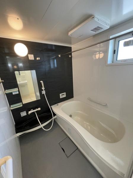 松江市春日町のアパート