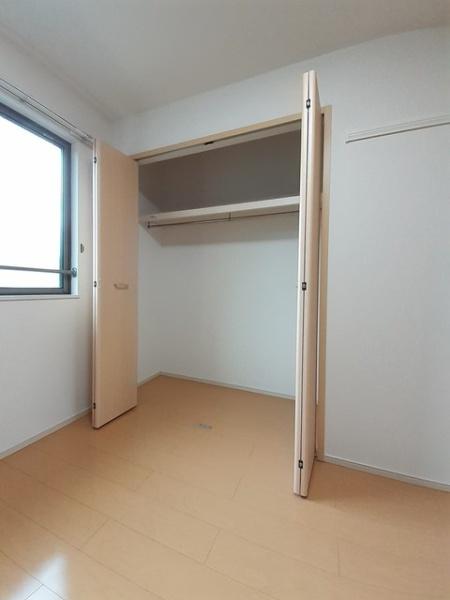 松江市西津田６丁目のアパート