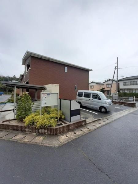 松江市西津田６丁目のアパート