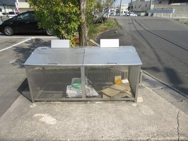 松江市黒田町のアパート