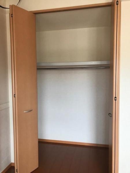 松江市西川津町のアパート