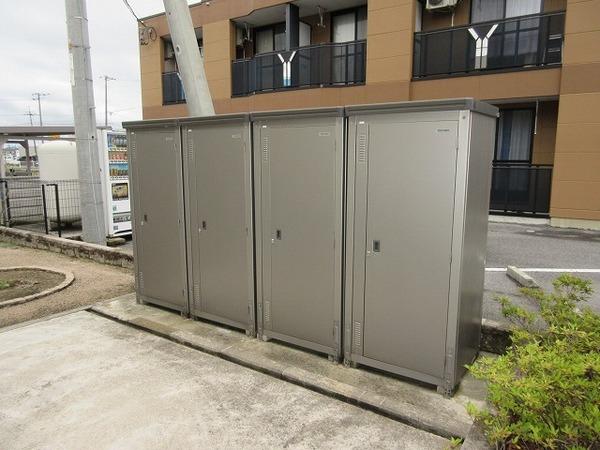 松江市玉湯町湯町のアパート