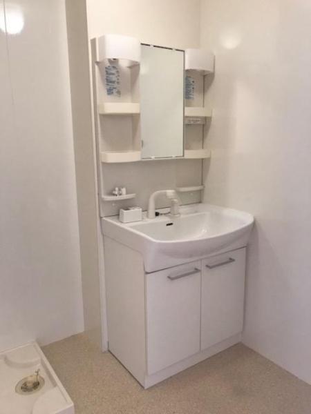 安来市安来町のアパート