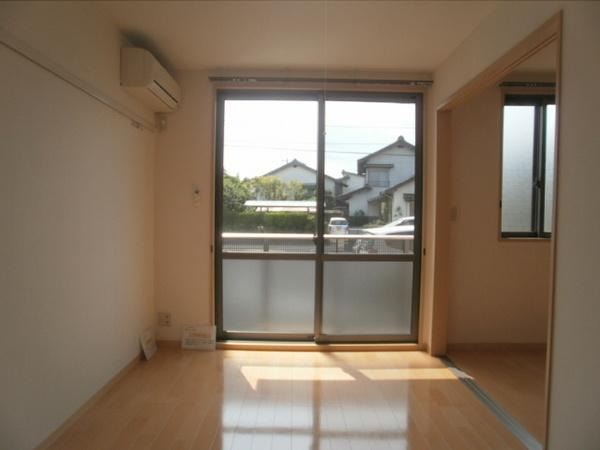 松江市西津田４丁目のアパート