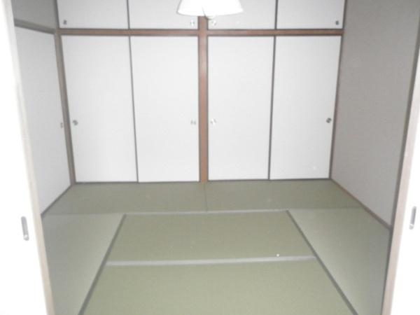 ツインパレスＡ