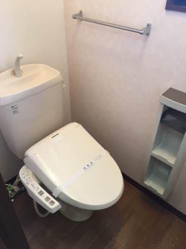 松江市玉湯町湯町のアパート