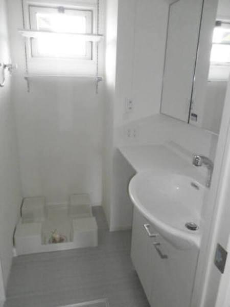 松江市古志原７丁目のアパート