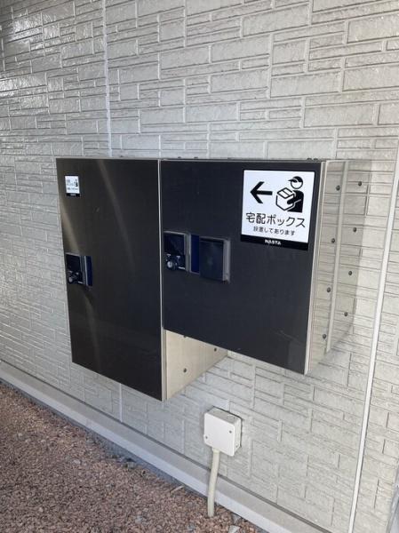 ボヌール城東