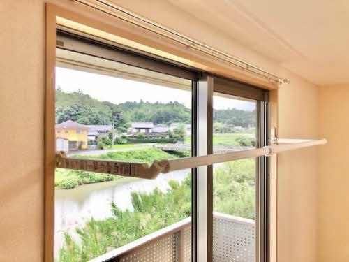 松江市西川津町のアパート