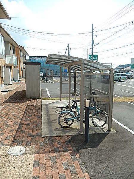 松江市西川津町のアパート