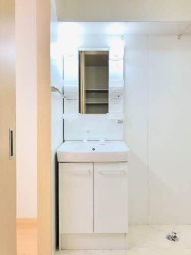 松江市西川津町のアパート