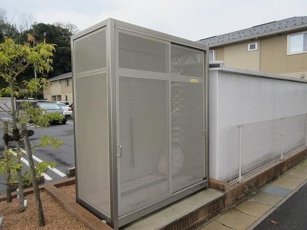 松江市法吉町のアパート