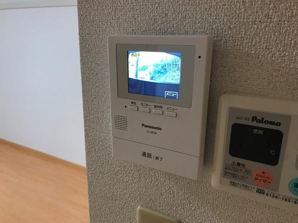 松江市東出雲町意宇南６丁目のアパート