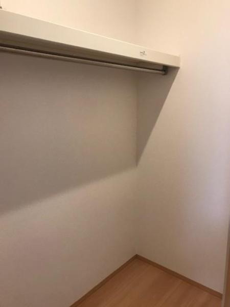 松江市学園１丁目のアパート
