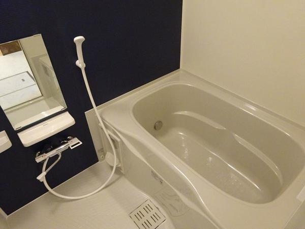 松江市玉湯町湯町のアパート