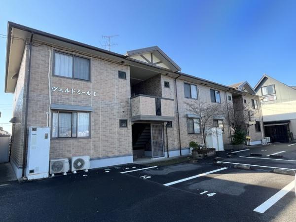 松江市東出雲町錦新町３丁目のアパート