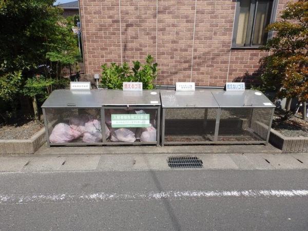 松江市東出雲町錦新町７丁目のアパート