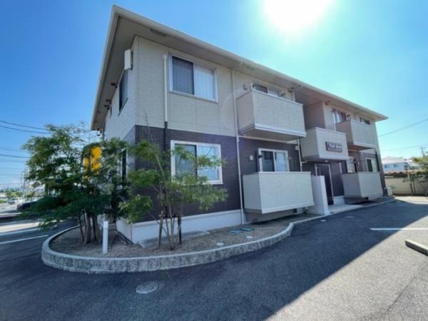 松江市菅田町のアパート