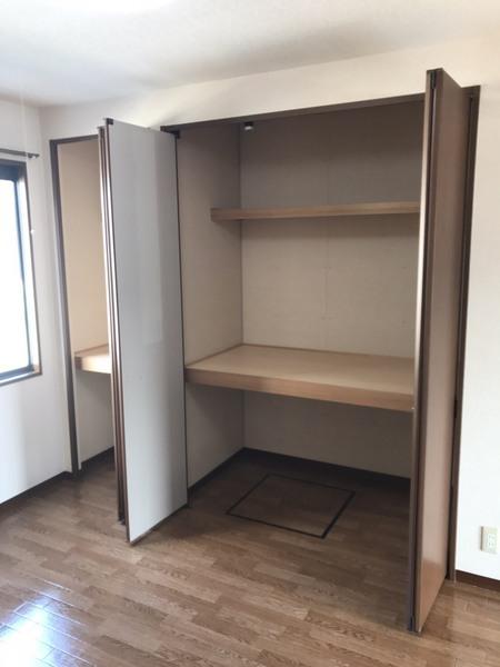 松江市玉湯町湯町のアパート