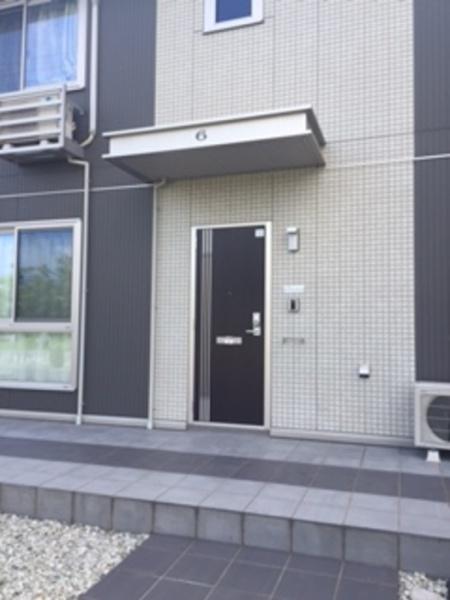 松江市西川津町のアパート