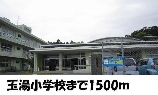 サニー ヒルズA(玉湯小学校)