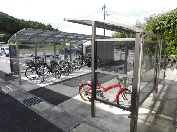 松江市法吉町のアパート