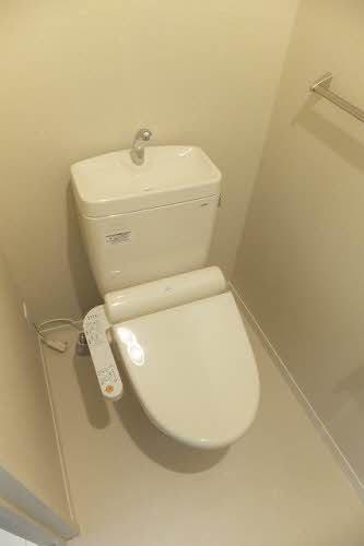 松江市浜佐田町のアパート