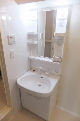松江市浜佐田町のアパート