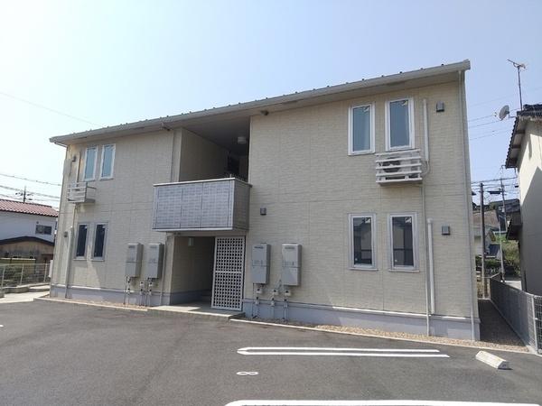 松江市上乃木１丁目のアパート