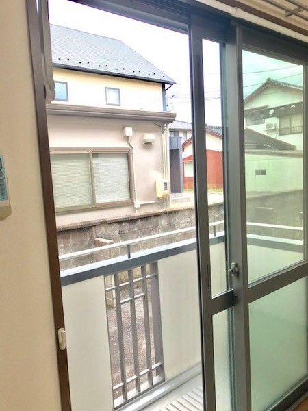松江市西川津町のアパート