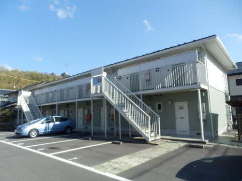 松江市菅田町のアパート