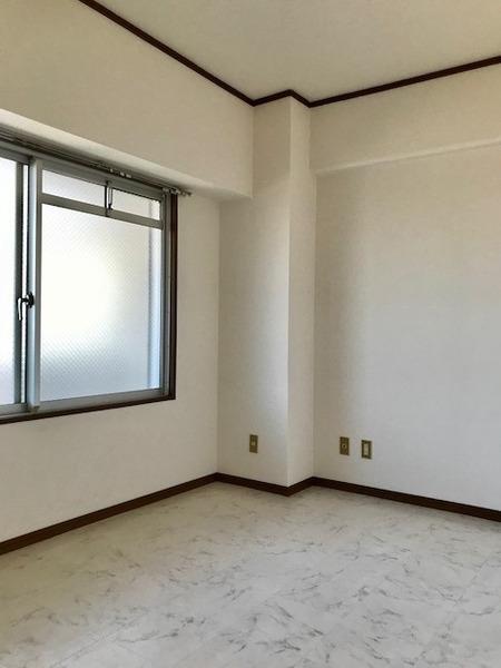 ラフェスタ嫁島