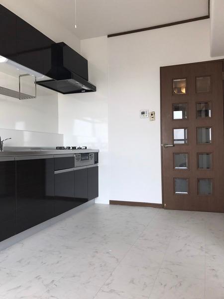 ラフェスタ嫁島