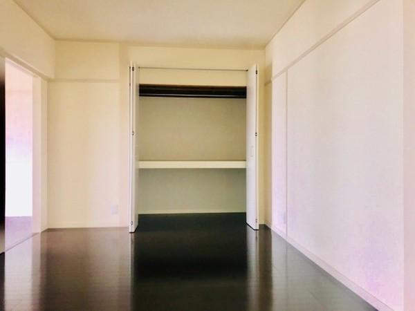 松江市浜乃木４丁目のマンション