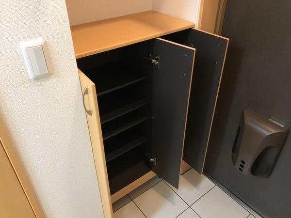 松江市玉湯町湯町のアパート
