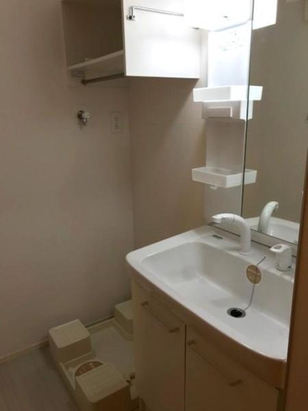 安来市安来町のアパート