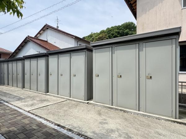 松江市菅田町のアパート